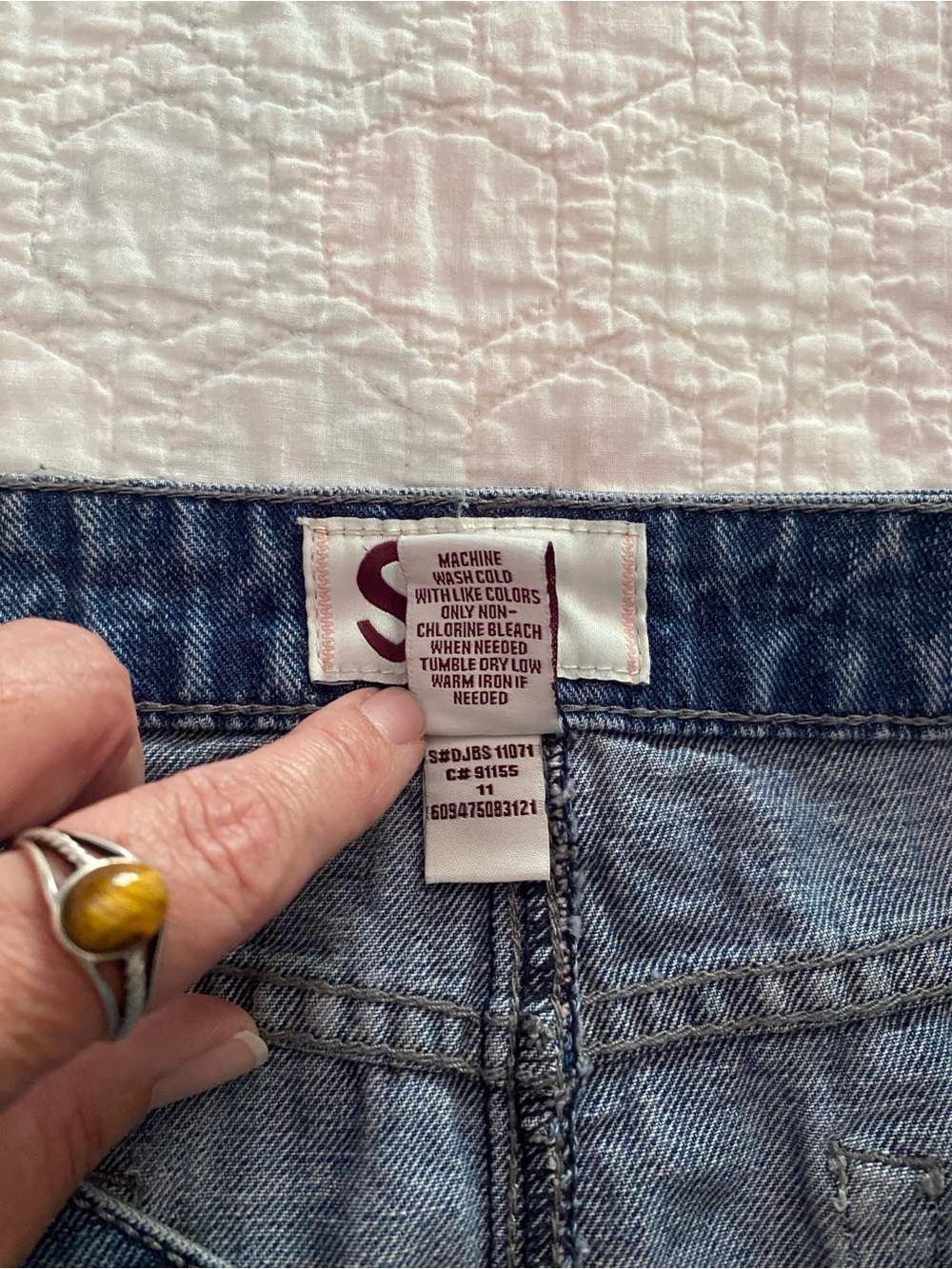 SO - Juniors Size 11 Distressed Denim Mini Skirt - Picture 9 of 11